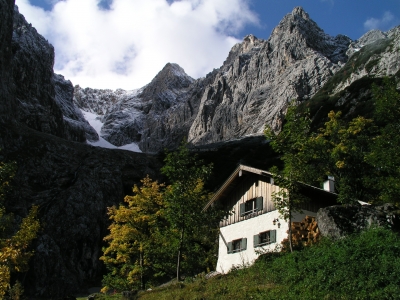 100-jähriges Jubiläum: Die Oberreintalhütte bei Bergauf-Bergab
