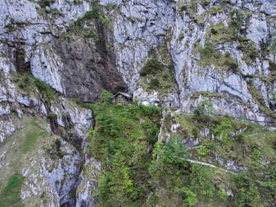 Höllental: Müll und Graffiti sorgen für Unmut